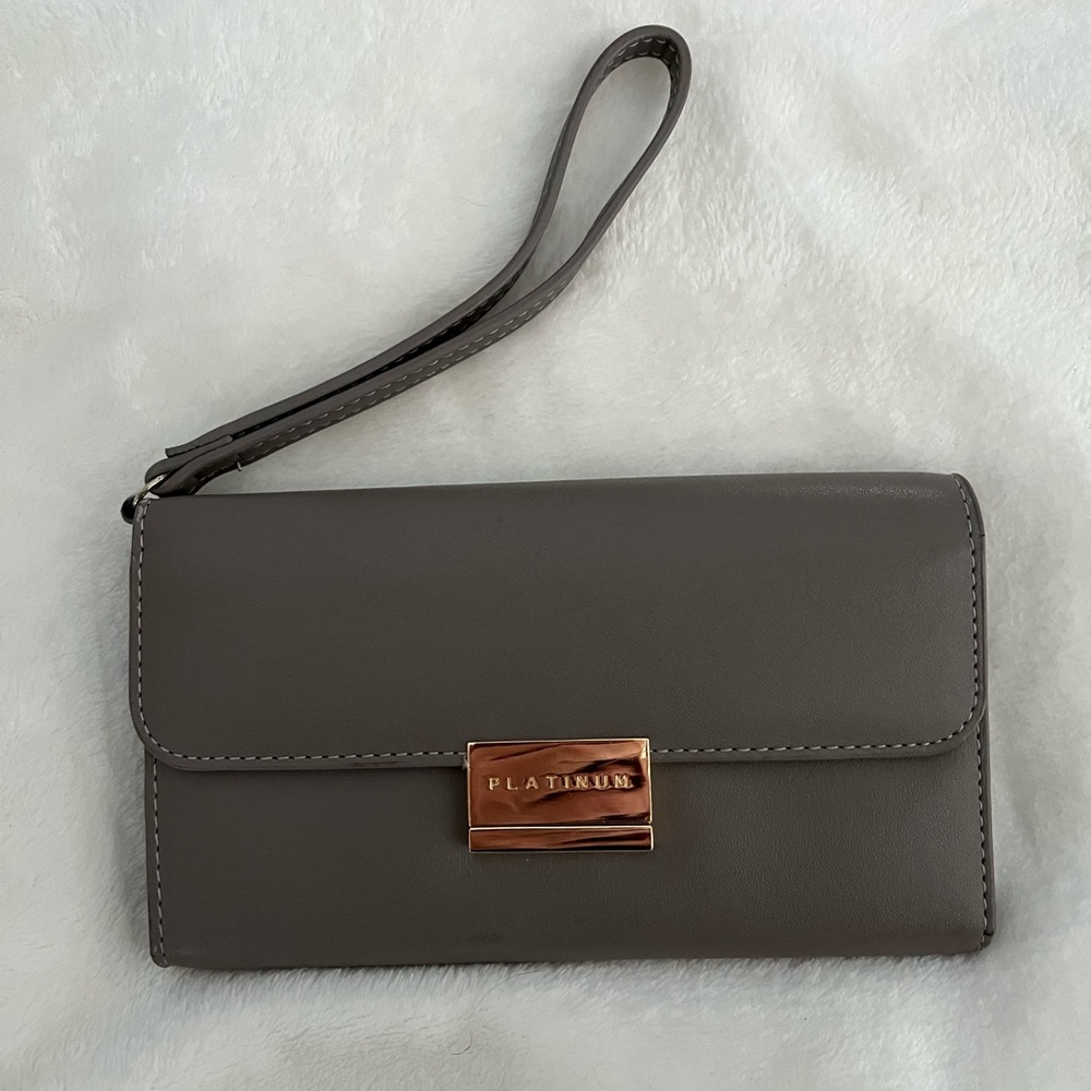 Platinum taupe wristlet phone case